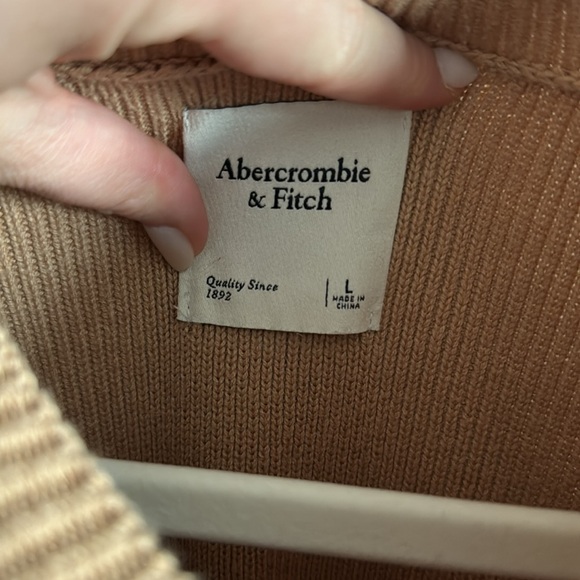Abercrombie & Fitch Ribbed Sweater - Picture 5 of 6